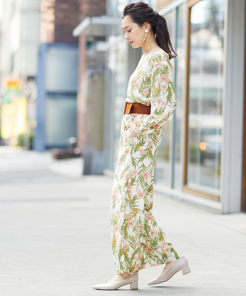 RIVE DROITE（リヴドロワ）の「レースフラワープリントワイドパンツ（その他パンツ・レディース・アイボリー/ネイビー・FREE）」の3枚目の写真