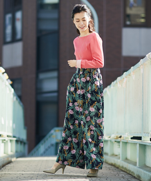 RIVE DROITE（リヴドロワ）の「レースフラワープリントワイドパンツ（その他パンツ・レディース・アイボリー/ネイビー・FREE）」の6枚目の写真