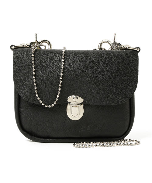 BEAMS BOY（ビームスボーイ）の「Mascorro Leather / Chain BAG（ショルダーバッグ・レディース・ブラック・ONE SIZE）」の4枚目の写真
