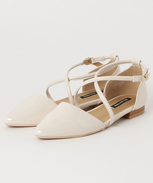 NATURAL BEAUTY BASIC（ナチュラルビューティーベーシック）の「エナメルクロスフラットパンプス（パンプス・レディース・ネイビー/ホワイト系その他・LARGE/MEDIUM/SMALL）」の2枚目の写真