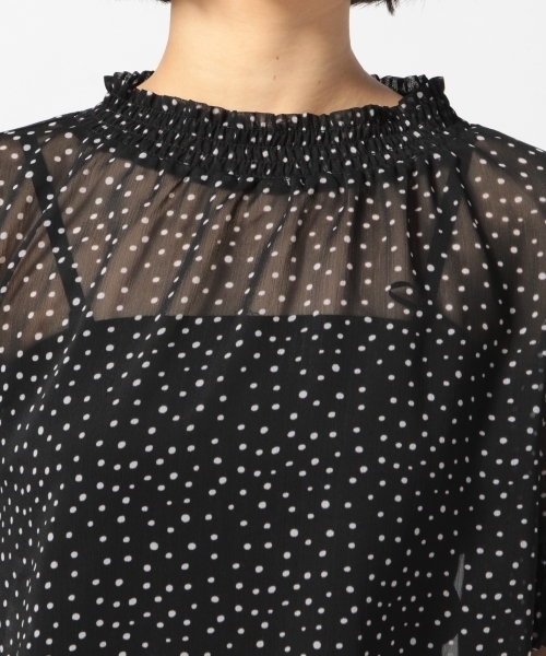 LOWRYS FARM（ローリーズファーム）の「ドットプリエリブラウス　798918（シャツ/ブラウス・レディース・オフホワイト/ブラック/ネイビー・LARGE/MEDIUM）」の12枚目の写真