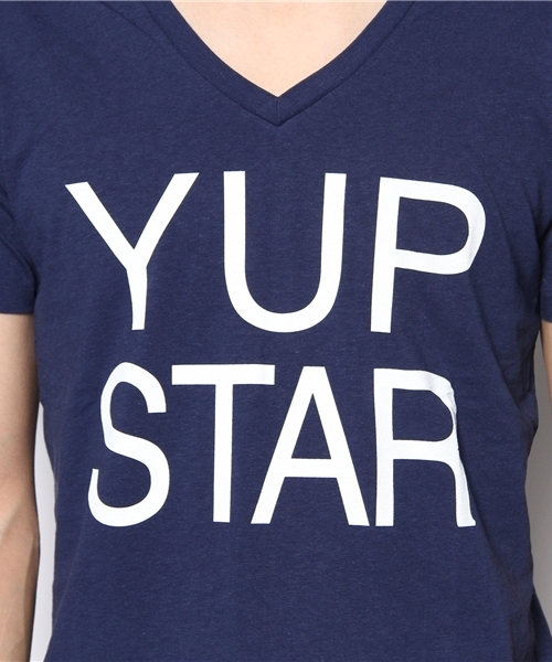 BEAUTY&YOUTH UNITED ARROWS（ビューティーアンドユースユナイテッドアローズ）の「BY YUP STAR ロゴ VネックTシャツ◆（Tシャツ/カットソー・メンズ・ホワイト/ネイビー・SMALL/MEDIUM/LARGE）」の8枚目の写真