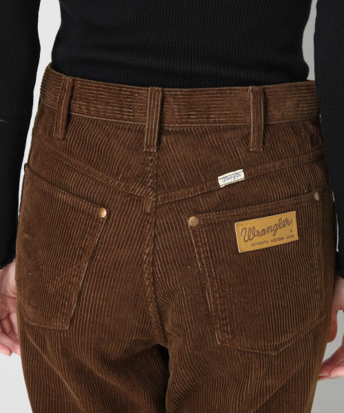 LOWRYS FARM（ローリーズファーム）の「Ｗｒａｎｇｌｅｒコーデュロイパンツ　798831（その他パンツ・レディース・グレー/ブラウン/ブルー・X-SMALL/SMALL/MEDIUM）」の8枚目の写真