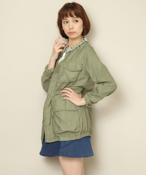 Another Edition（アナザーエディション）の「AE ﾋﾞｼﾞｭｰ ﾐﾘﾀﾘｰ LINER（ミリタリージャケット・レディース・オリーブ/ライトピンク/その他1・SMALL/MEDIUM）」の5枚目の写真