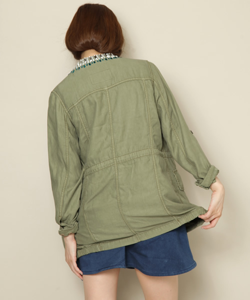 Another Edition（アナザーエディション）の「AE ﾋﾞｼﾞｭｰ ﾐﾘﾀﾘｰ LINER（ミリタリージャケット・レディース・オリーブ/ライトピンク/その他1・SMALL/MEDIUM）」の6枚目の写真