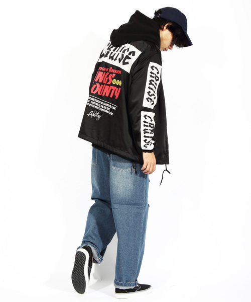 ８(eight)（エイト）の「ロゴ コーチジャケット バックプリント（ナイロンジャケット・メンズ・ブラック/カーキ・MEDIUM/LARGE）」の3枚目の写真