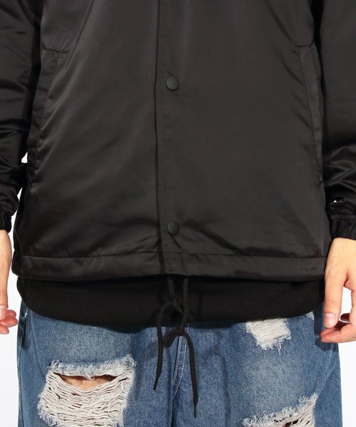 ８(eight)（エイト）の「ロゴ コーチジャケット バックプリント（ナイロンジャケット・メンズ・ブラック/カーキ・MEDIUM/LARGE）」の15枚目の写真