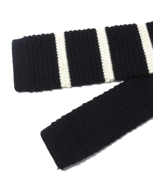 UNION STATION（ユニオンステーション）の「<「smart12月号」116ページ掲載 成宮寛貴さん着用商品>中ボーダーニットタイ（ネクタイ・メンズ・ネイビー/ワイン・FREE）」の4枚目の写真