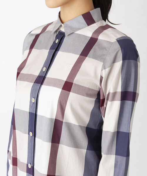BLUE LABEL CRESTBRIDGE（ブルーレーベルクレストブリッジ）の「クレストブリッジチェックコンパクトブロードベーシックシャツ（シャツ/ブラウス・レディース・パープル系その他4/レッド系その他2・38/36）」の5枚目の写真