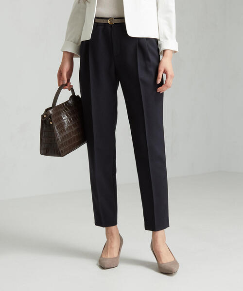 green label relaxing（グリーンレーベルリラクシング）の「[洗濯可能] ◆D リネコ タック ベルト パンツ（その他パンツ・レディース・ベージュ/ネイビー/オリーブ/オレンジ・44/46/40/38/42/36/34）」の4枚目の写真