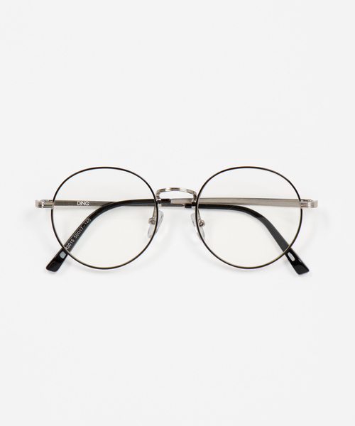 DING（ディング）の「DING/オーバルメガネ（メガネ・レディース・シルバー/ブラック・FREE）」の2枚目の写真