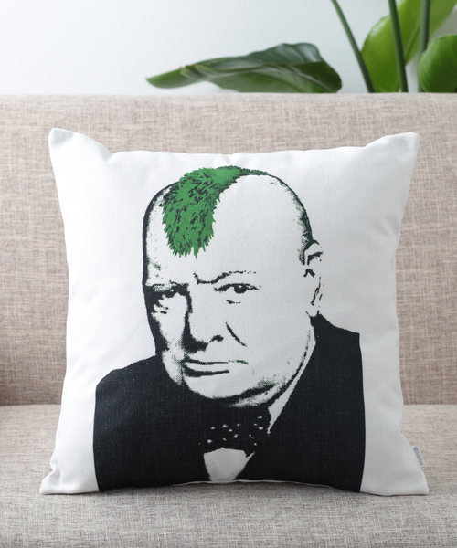 Jubilee（ジュビリー）の「バンクシーアート クッションカバー（クッション/クッションカバー・レディース・ホワイト/ブラック/グレー/レッド/イエロー/ブルー/ダークグレー/ホワイト×グリーン/ホワイト×ブラック/ブラック×ホワイト/ホワイト系その他/ブラック系その他/グレー系その他/イエロー系その他/アニマル/ホワイト系その他2/ホワイト系その他3/ホワイト系その他4/ブラック系その他2/イエロー系その他2・FREE）」の3枚目の写真