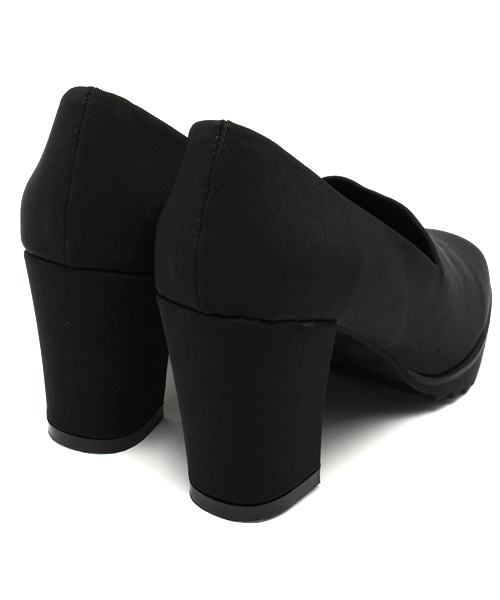 i（アイ）の「ゴムパンプス（パンプス・レディース・ホワイト/ブラック・MEDIUM/SMALL/LARGE/X-LARGE）」の8枚目の写真