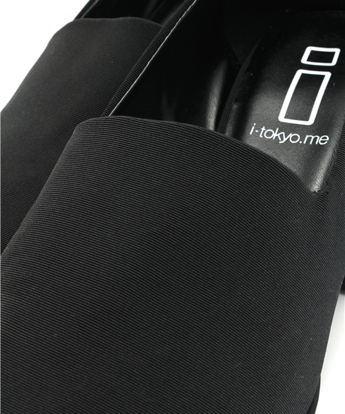 i（アイ）の「ゴムパンプス（パンプス・レディース・ホワイト/ブラック・MEDIUM/SMALL/LARGE/X-LARGE）」の10枚目の写真