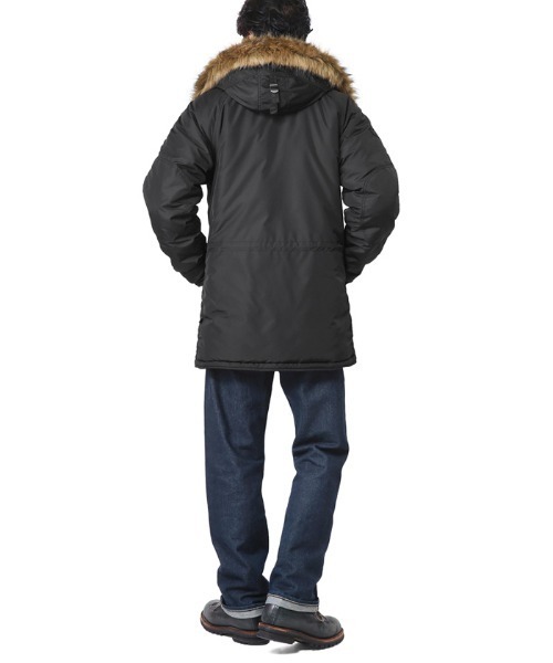 Alpha Industries（アルファインダストリーズ）の「ALPHA USA×WAIPER