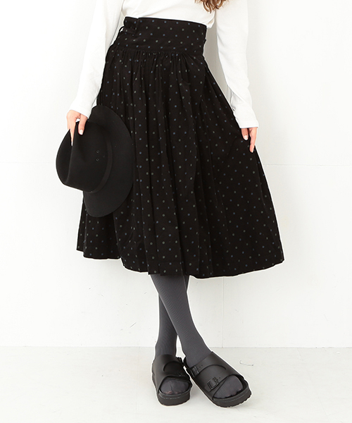 BEAMS BOY（ビームスボーイ）の「BEAMS BOY / プリントコール ブルガリアン スカート 14FW（スカート・レディース・ブラック/ベージュ/ワイン・ONE SIZE）」の2枚目の写真