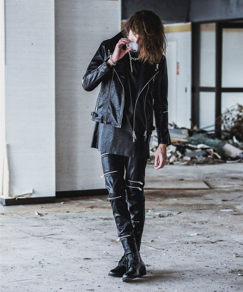 【美品】NO ID BLACK シンセティックレザースキニーパンツ NO ID.（ノーアイディ）の「シンセティックレザー9ZIPスキニーPT