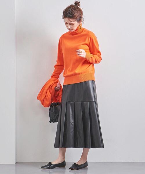 UNITED ARROWS（ユナイテッドアローズ）の「UWSC W/C/CA タートルネック ニット（ニット/セーター・レディース・オフホワイト/ダークブラウン/オレンジ・FREE）」の17枚目の写真