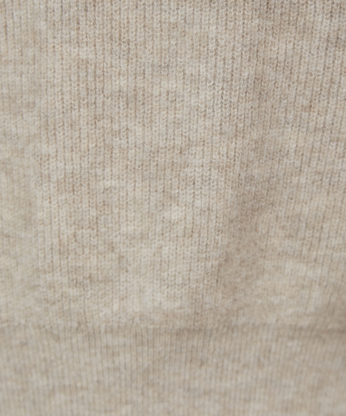 qualite（カリテ）の「ライトフェザーウール片畦ニット（ニット/セーター・レディース・ベージュ/パープル/ネイビー/カーキ・フリー）」の11枚目の写真