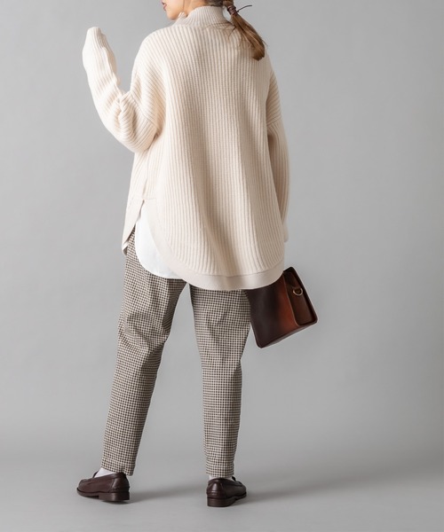 PUAL CE CIN(ピュアルセシン)の「【Du noir】裾ラウンドハイネックプルオーバー(ニット/セーター・レディース・オフホワイト/ブラック/ブラウン・FREE)」の10枚目の写真