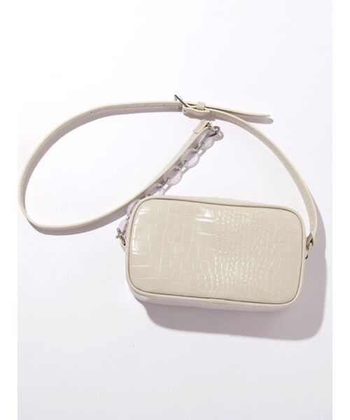 MURUA（ムルーア）の「クロコチェーンスクエアバッグ（ショルダーバッグ・レディース・ブラック/アイボリー・FREE）」の7枚目の写真