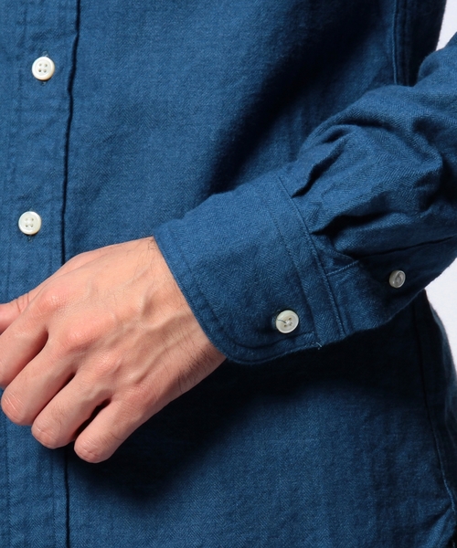 UNITED ARROWS(ユナイテッドアローズ)の「◇UAS <SHUTTLE NOTES(シャトルノーツ)>ヘリンボーン ネル ボタンダウンシャツ◆(シャツ/ブラウス・メンズ・ネイビー・MEDIUM/SMALL/LARGE/X-LARGE/X-SMALL)」の6枚目の写真