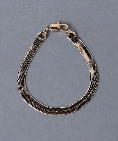 UNITED ARROWS(ユナイテッドアローズ)の「<LAURA LOMBARDI(ローラ ロンバルディ)>OMEGA チェーン ブレスレット(ブレスレット・レディース・ゴールド・FREE)」の3枚目の写真