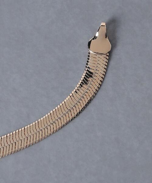 UNITED ARROWS(ユナイテッドアローズ)の「<LAURA LOMBARDI(ローラ ロンバルディ)>OMEGA チェーン ブレスレット(ブレスレット・レディース・ゴールド・FREE)」の4枚目の写真