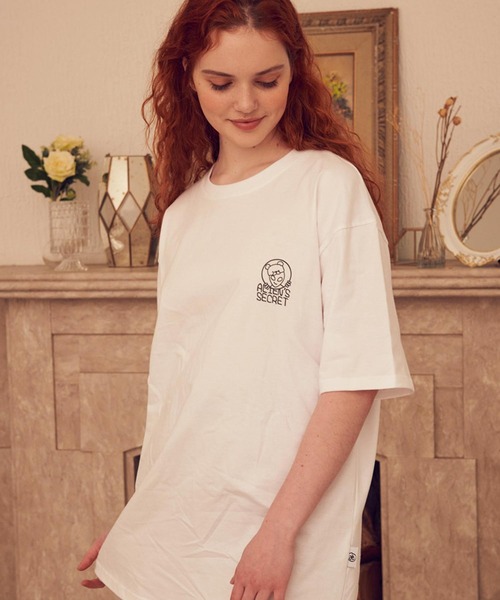 ambler（エムブラー）の「『ambler/エムブラー』Over fit T-Shirts 'Alien's secret'/バックプリント 半袖Tシャツ（Tシャツ/カットソー・レディース・ブラック/ホワイト・S/M）」の10枚目の写真