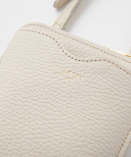 VIOLAd'ORO（ヴィオラドーロ）の「神山まりあさん着用アイテム/VIOLAd'ORO　レザースマホポシェット（ショルダーバッグ・レディース・オフホワイト/グリーン/パープル/オレンジ・FREE）」の21枚目の写真