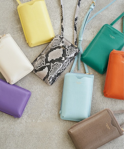 VIOLAd'ORO（ヴィオラドーロ）の「神山まりあさん着用アイテム/VIOLAd'ORO　レザースマホポシェット（ショルダーバッグ・レディース・オフホワイト/グリーン/パープル/オレンジ・FREE）」の14枚目の写真