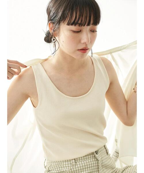 earth music&ecology（アースミュージックアンドエコロジー）の「2wayクルーネックニットタンクトップ ＊（タンクトップ・レディース・アイボリー/モカ/ピンクベージュ・M/L/S）」の9枚目の写真