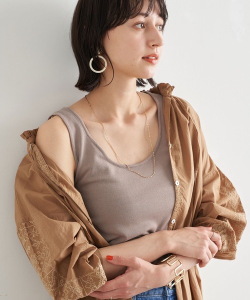 earth music&ecology（アースミュージックアンドエコロジー）の「2wayクルーネックニットタンクトップ ＊（タンクトップ・レディース・アイボリー/モカ/ピンクベージュ・M/L/S）」の3枚目の写真