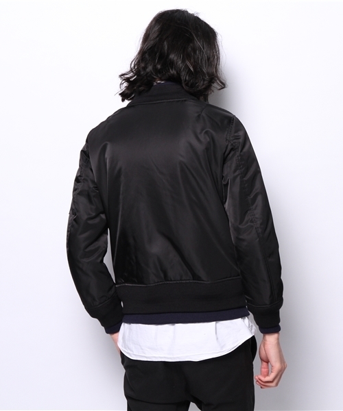 ANREALAGE(アンリアレイジ)の「ANREALAGE ×MIDWEST別注 レイヤードMA1(ブルゾン・メンズ・ブラック・LARGE/MEDIUM)」の10枚目の写真