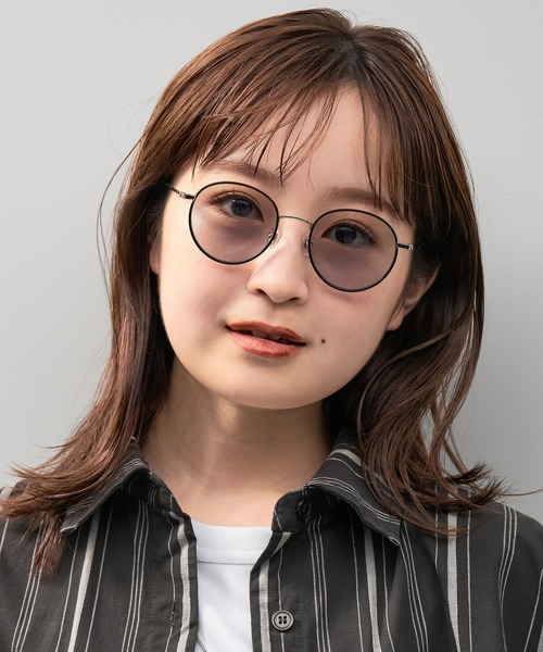 Zoff（ゾフ）の「ボストン型 サングラス｜カラーレンズ｜ユニセックス｜TREND SUNGLASSES（サングラス・レディース・ライトブラウン/ブラック/ライトイエロー/ブラウン系その他/ブラウン系その他7/ブラック系その他/イエロー系その他/ブラウン系5・FREE）」の2枚目の写真