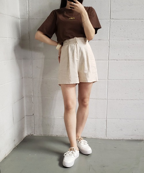 me+em select(ミームセレクト)の「ハイウエストコットンリネンショートパンツ(その他パンツ・レディース・ブラック/ベージュ/ブラウン・MEDIUM/LARGE)」の6枚目の写真