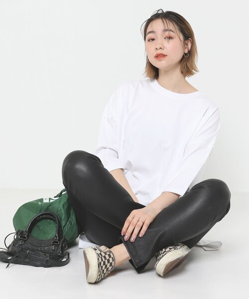 Sig FREAK'S STORE（シグフリークスストア）の「スクエアビックTシャツ（Tシャツ/カットソー・レディース・ブラック/ホワイト/グリーン/ライトグレー/グレー/ベージュ・ﾌﾘ-）」の2枚目の写真