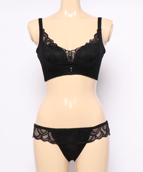 Lace Ladies（レースレディース）の「レースカップデザイン ノンワイヤー 脇高ブラ＆ショーツ 2点セット（ブラ&ショーツ・レディース・ピンクベージュ/ブラック/ブルー/レッド/アイボリー/グリーン・70/80/75/85）」の7枚目の写真