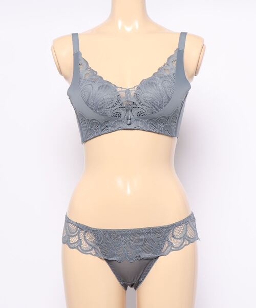 Lace Ladies（レースレディース）の「レースカップデザイン ノンワイヤー 脇高ブラ＆ショーツ 2点セット（ブラ&ショーツ・レディース・ピンクベージュ/ブラック/ブルー/レッド/アイボリー/グリーン・70/80/75/85）」の8枚目の写真