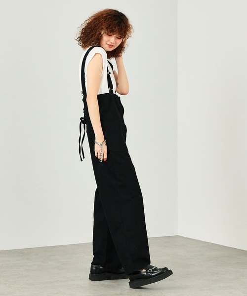 SOMETHING（サムシング）の「SOMETHING レースアップサロペット（サロペット/オーバーオール・レディース・ブラック/ダークブルー/キナリ・SMALL/MEDIUM）」の20枚目の写真