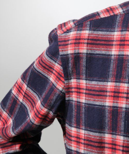 HARE（ハレ）の「ビエラチェックシャツ【HARE】（シャツ/ブラウス・メンズ・オフホワイト/レッド/ネイビー/グレー・SMALL/MEDIUM/LARGE）」の11枚目の写真