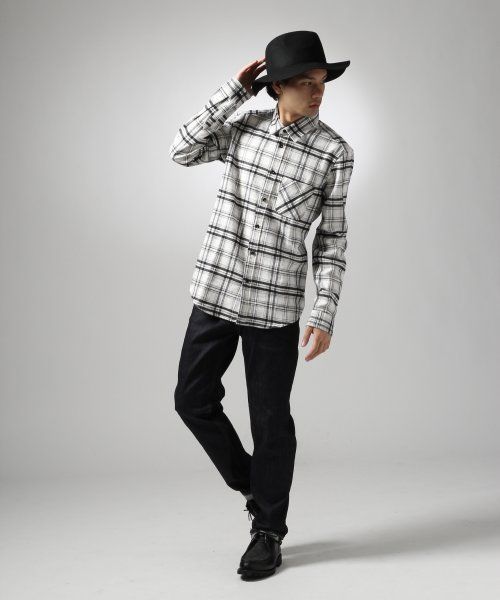 HARE（ハレ）の「ビエラチェックシャツ【HARE】（シャツ/ブラウス・メンズ・オフホワイト/レッド/ネイビー/グレー・SMALL/MEDIUM/LARGE）」の16枚目の写真