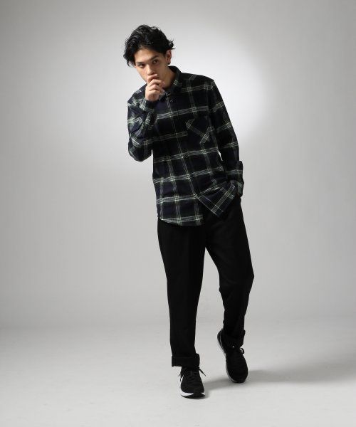 HARE（ハレ）の「ビエラチェックシャツ【HARE】（シャツ/ブラウス・メンズ・オフホワイト/レッド/ネイビー/グレー・SMALL/MEDIUM/LARGE）」の10枚目の写真