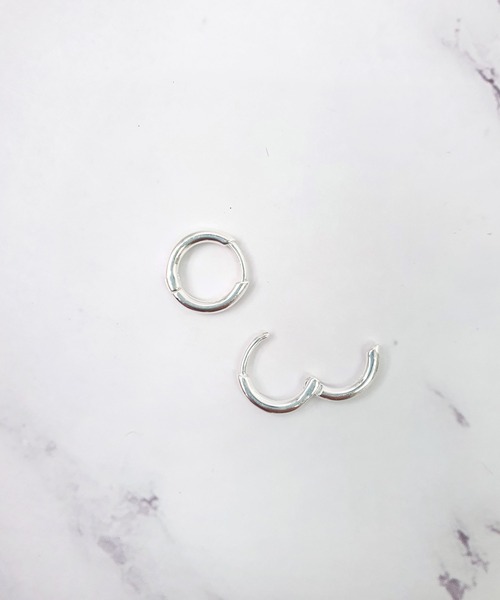 CEMONEMO（セモネモ）の「【金属アレルギー対応】 シンプル フープピアス / silver925（ピアス（両耳用）・レディース・その他1/その他2/その他3/その他4/その他5/その他6・FREE）」の8枚目の写真