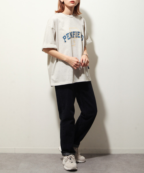 PEN FIELD（ペンフィールド）の「【別注】【PEN FIELD】カレッジロゴビッグシルエットオーバーサイズ半袖Tシャツ（Tシャツ/カットソー・レディース・ブラック/ベージュ/ネイビー/カーキ/オートミール・MEDIUM/LARGE/X-LARGE）」の16枚目の写真