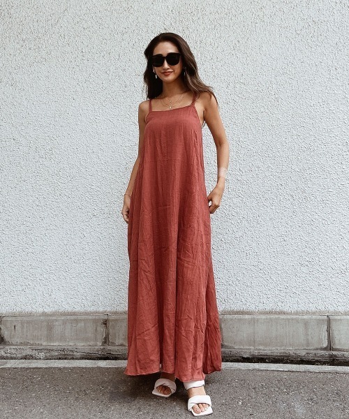 esutoreja（エストレジャ）の「シンプルバックオープンワンピース（ワンピース・レディース・ブラウン/グリーン・FREE）」の4枚目の写真