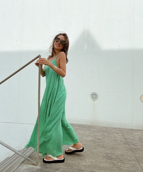 esutoreja（エストレジャ）の「シンプルバックオープンワンピース（ワンピース・レディース・ブラウン/グリーン・FREE）」の8枚目の写真