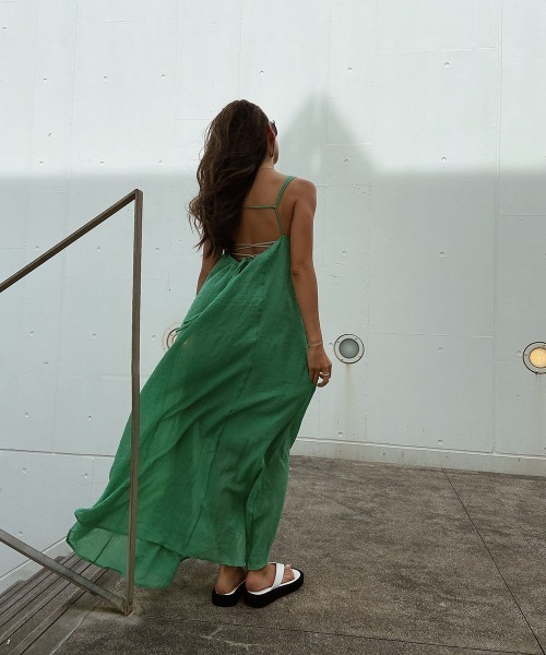 esutoreja（エストレジャ）の「シンプルバックオープンワンピース（ワンピース・レディース・ブラウン/グリーン・FREE）」の9枚目の写真