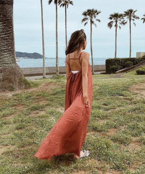 esutoreja（エストレジャ）の「シンプルバックオープンワンピース（ワンピース・レディース・ブラウン/グリーン・FREE）」の13枚目の写真