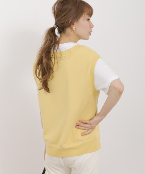 URBAN RESEARCH Sonny Label（アーバンリサーチサニーレーベル）の「インナーTシャツSETニットベスト（ニット/セーター・レディース・スミクロ/ブラック/イエロー・FREE）」の4枚目の写真